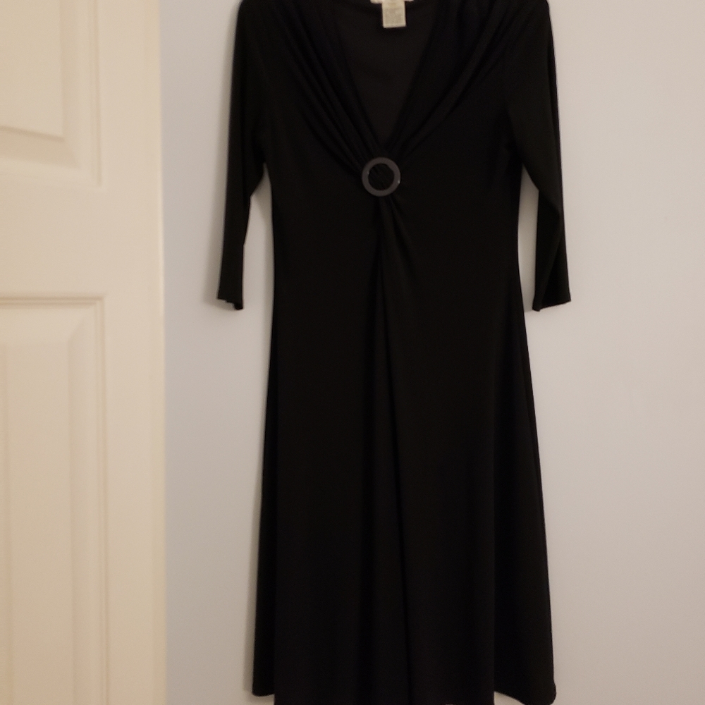 Black 3/4 sleeve dress